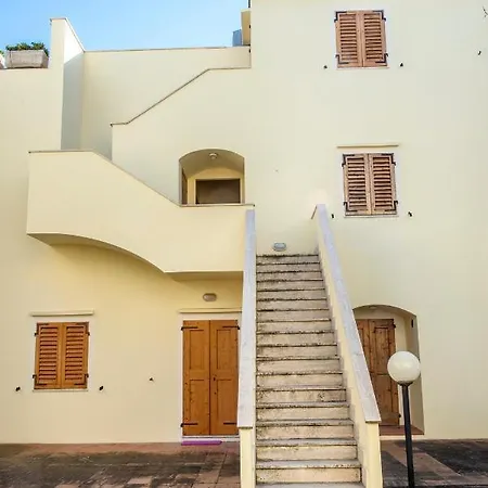 M315 - Marcelli, Comodo Bilocale A 200 Mt Dal Mare Appartement